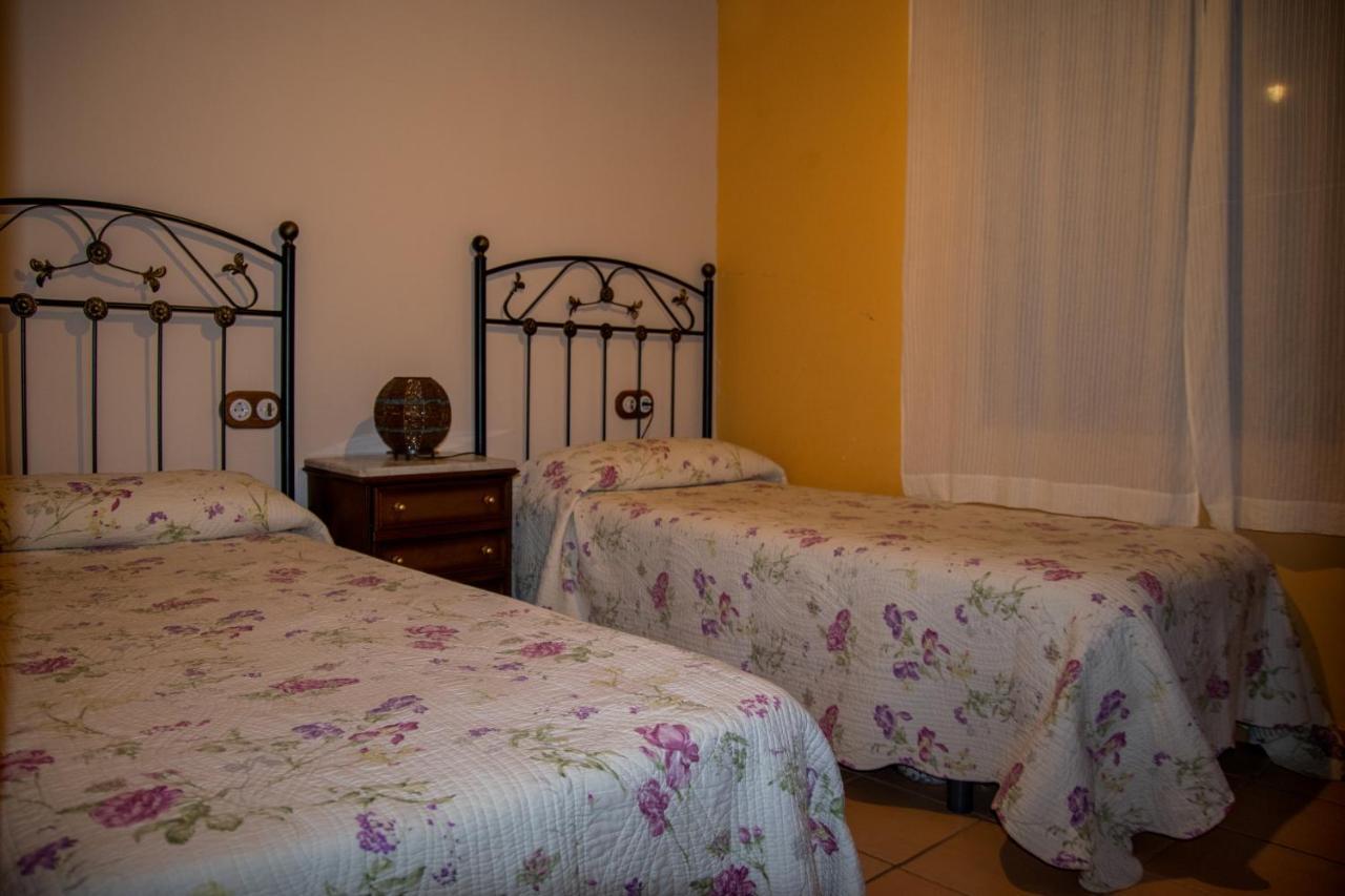 Casa Rural El Rondillo Navaconcejo Esterno foto